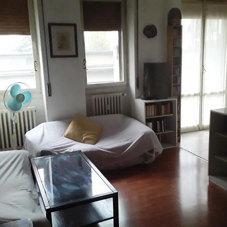 Camera A Milano Zona Nolo Cimiano Apartman Kültér fotó